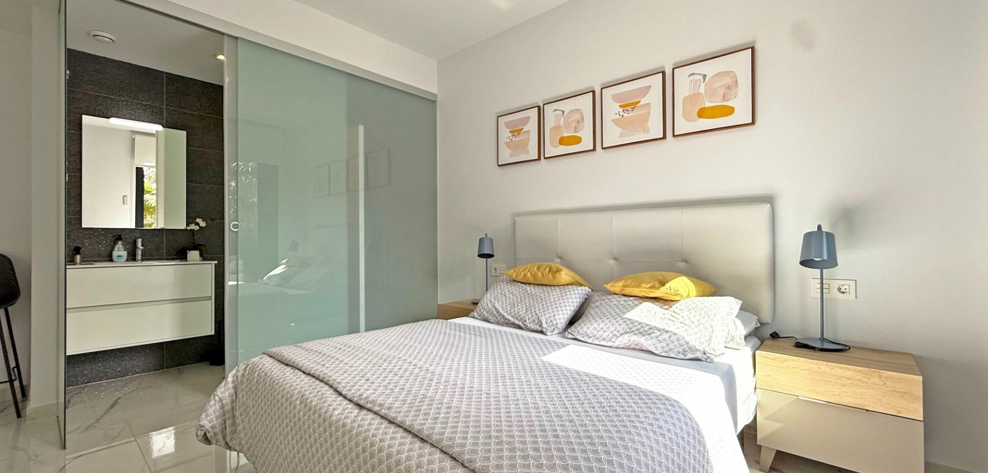 Apartamento 2 habitaciones 72m² en venta - PAU 8 - foto 8