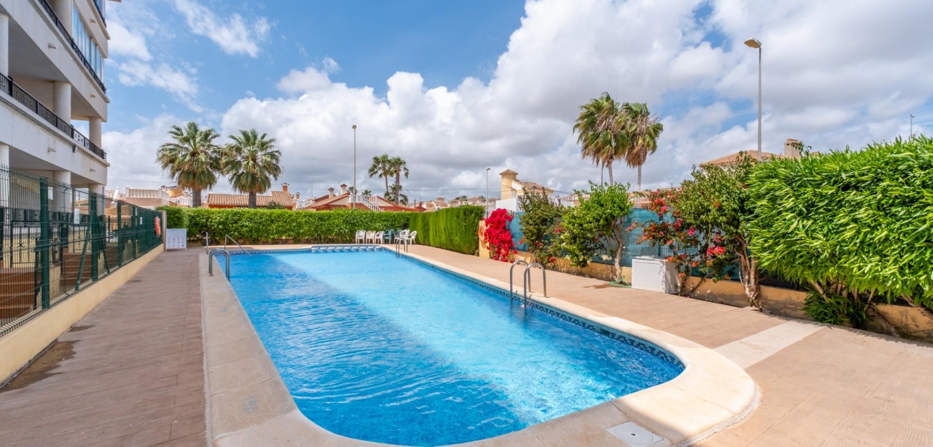 Apartamento 2 habitaciones 68m² en venta - Punta Prima - foto 9