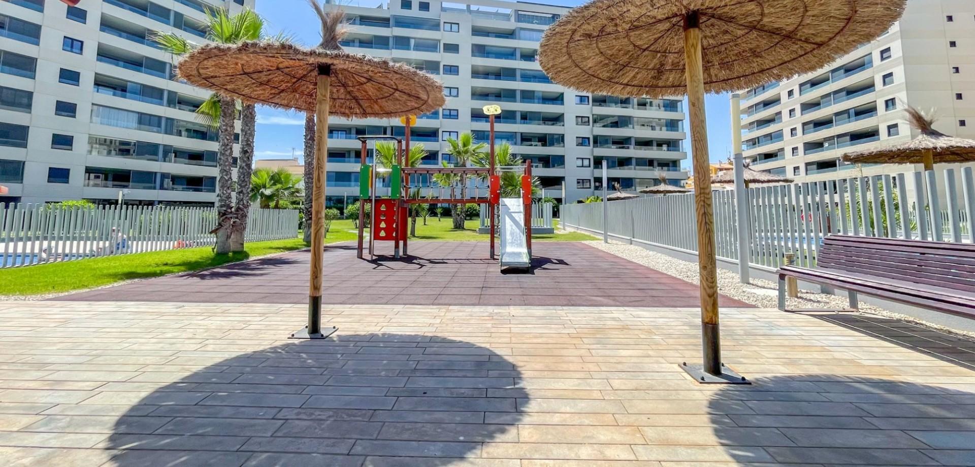 Apartamento 3 habitaciones 146m² en venta - Punta Prima - foto 24