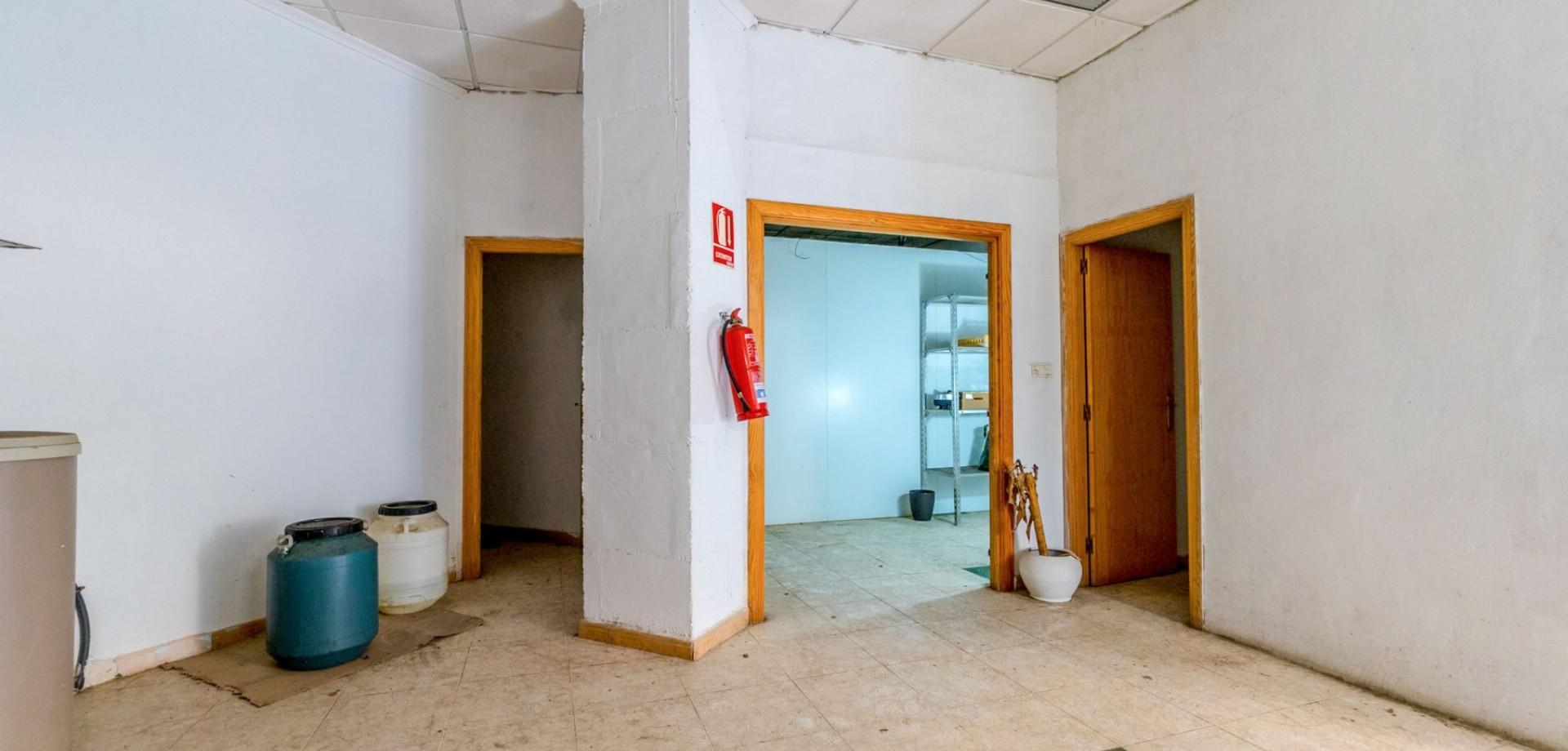 Local comercial 1 habitación 722m² en venta - Habaneras - foto 24