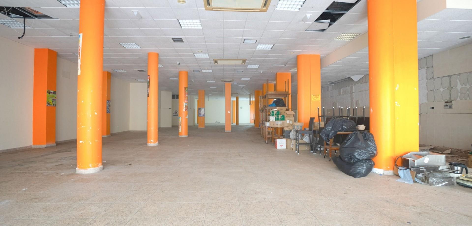 Local comercial 1 habitación 722m² en venta - Habaneras - foto 30