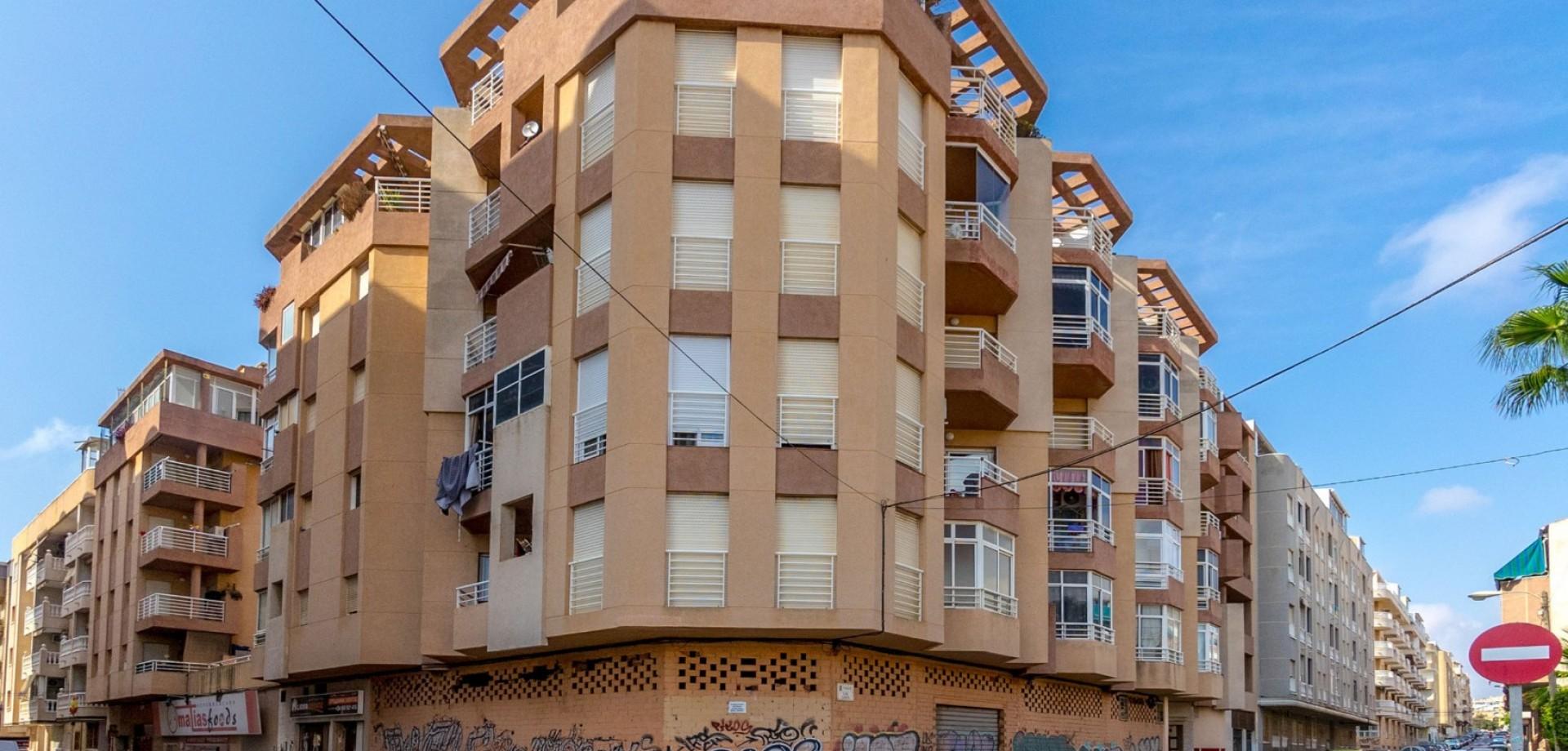 Local comercial 1 habitación 722m² en venta - Habaneras - foto 5
