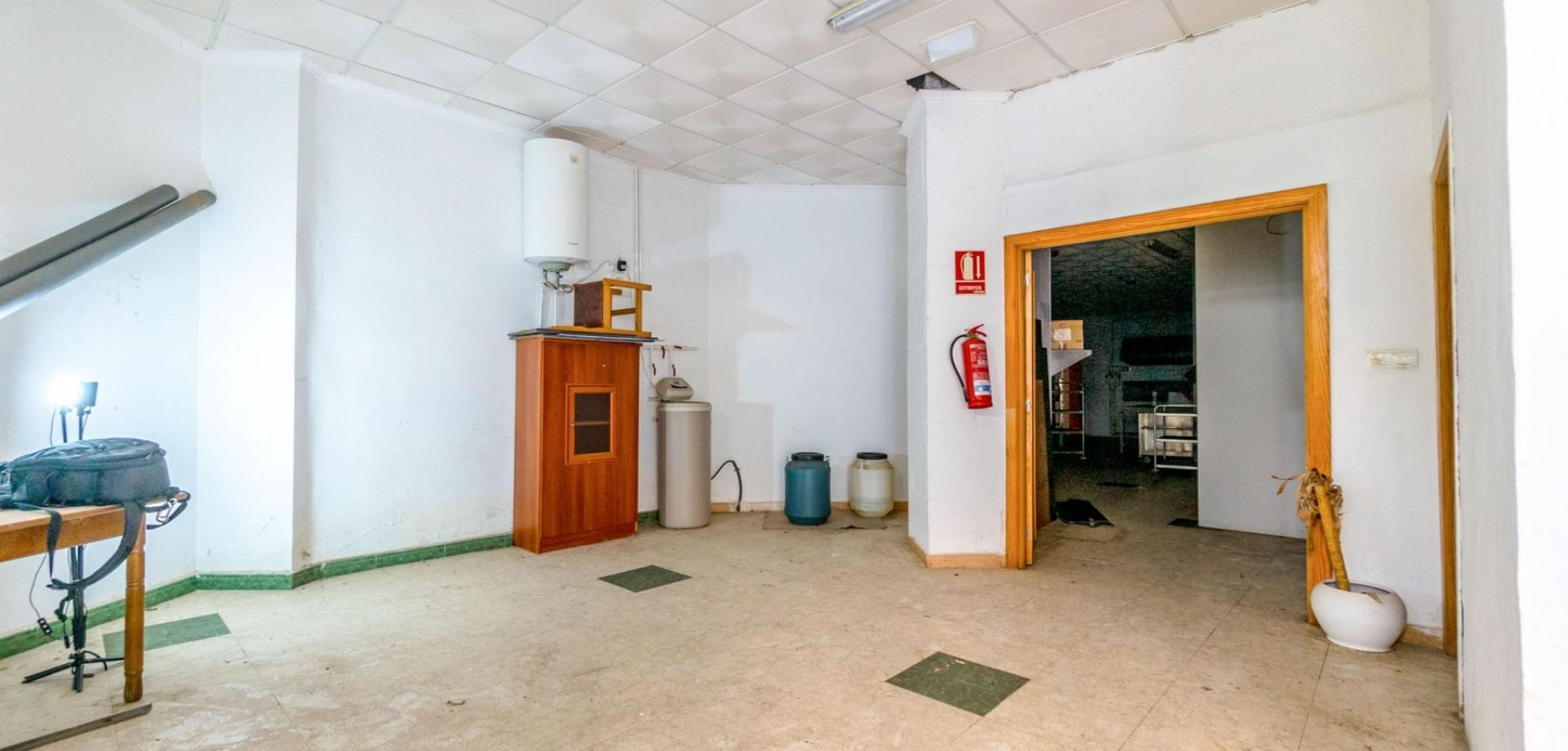 Local comercial 1 habitación 722m² en venta - Habaneras - foto 6