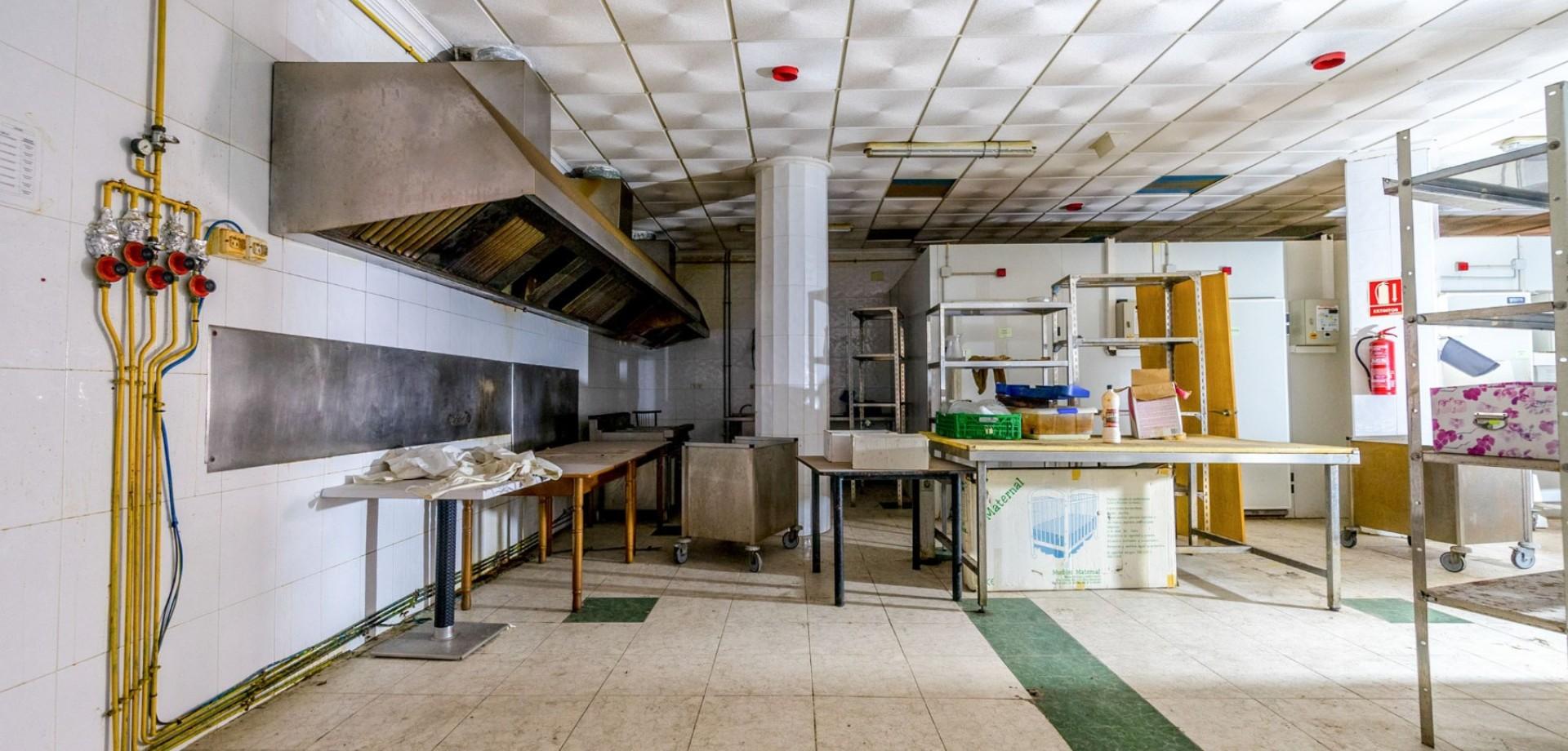 Local comercial 1 habitación 722m² en venta - Habaneras - foto 10