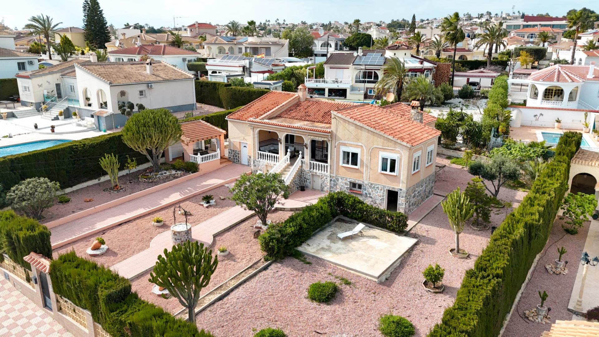 Villa 3 habitaciones 201m² en venta - Centro de la Ciudad Qu - foto 49