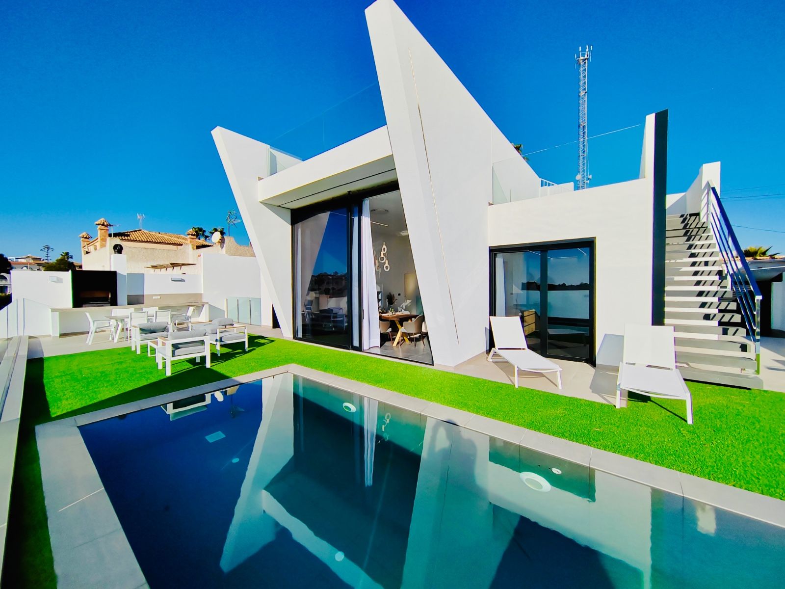 Villa 3 habitaciones 128m² en venta - Urbanización Perla del Mar