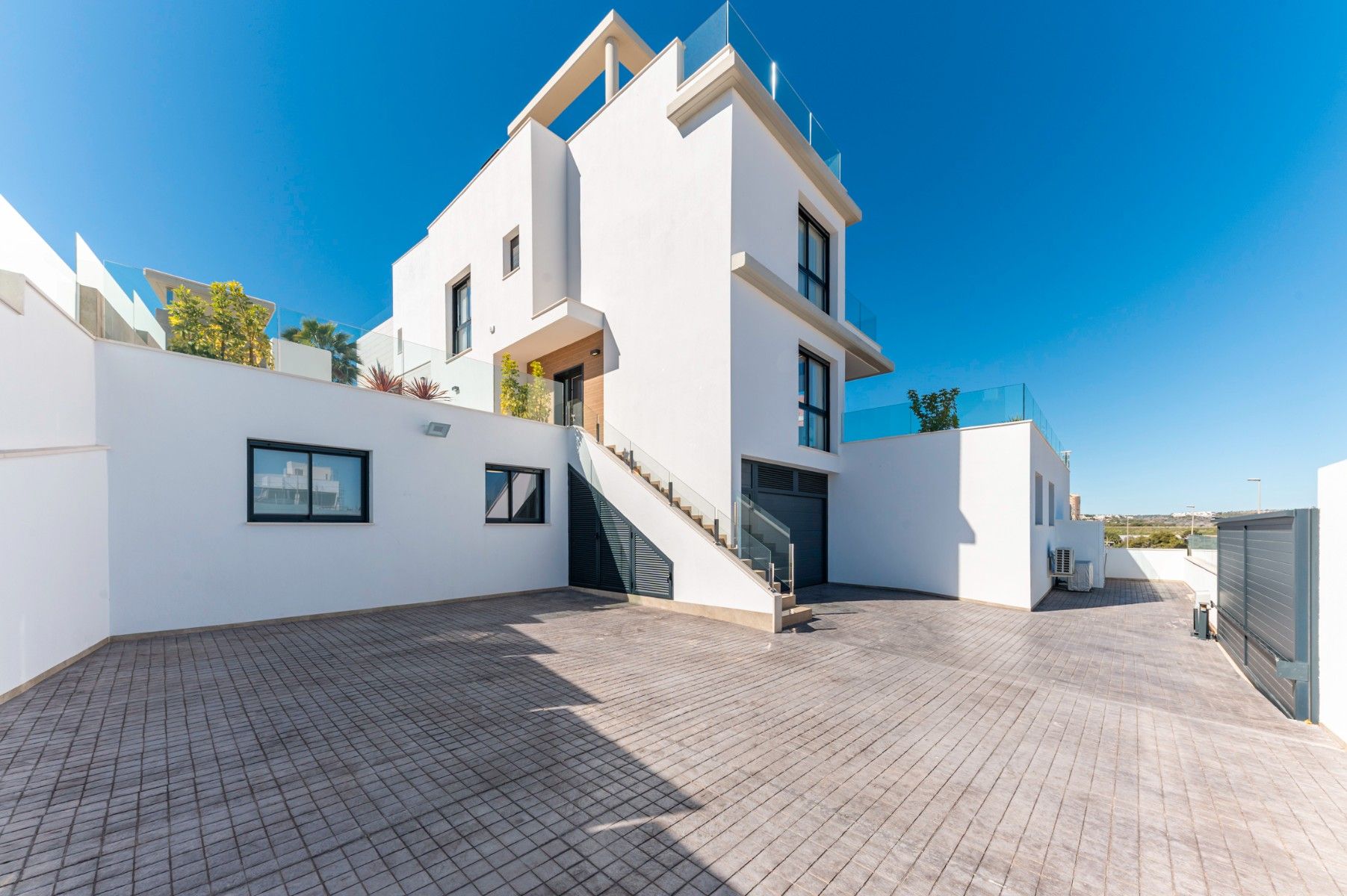 Villa 6 habitaciones 371m² en venta - Altos de Campoamor - foto 2