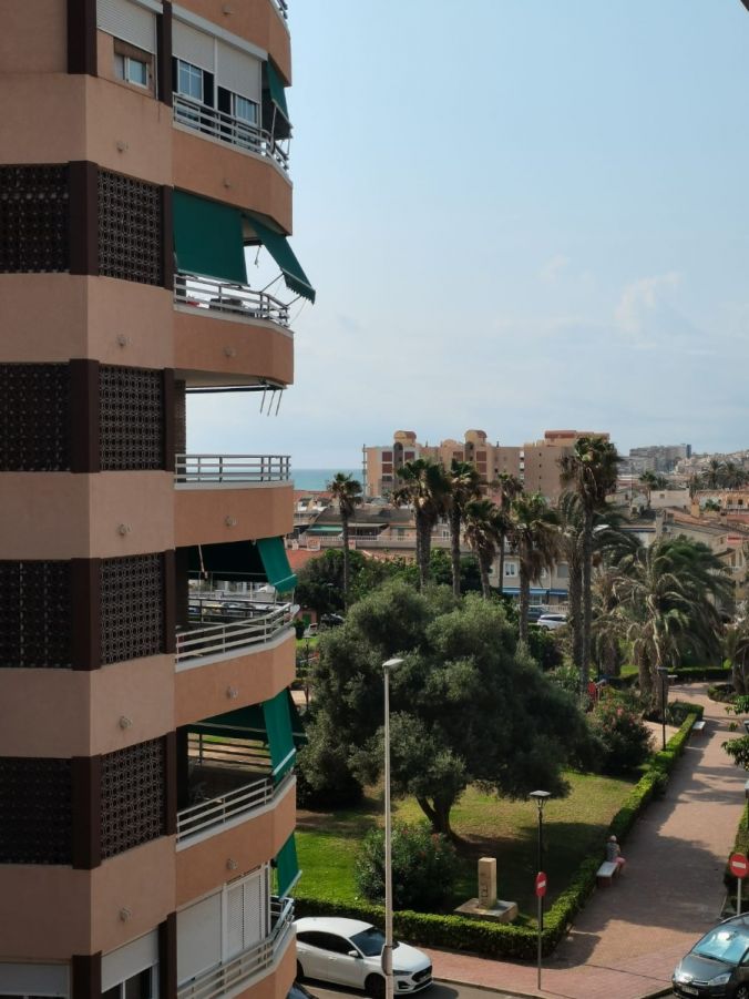 Ático 3 habitaciones 69m² en venta - torrevieja - foto 2