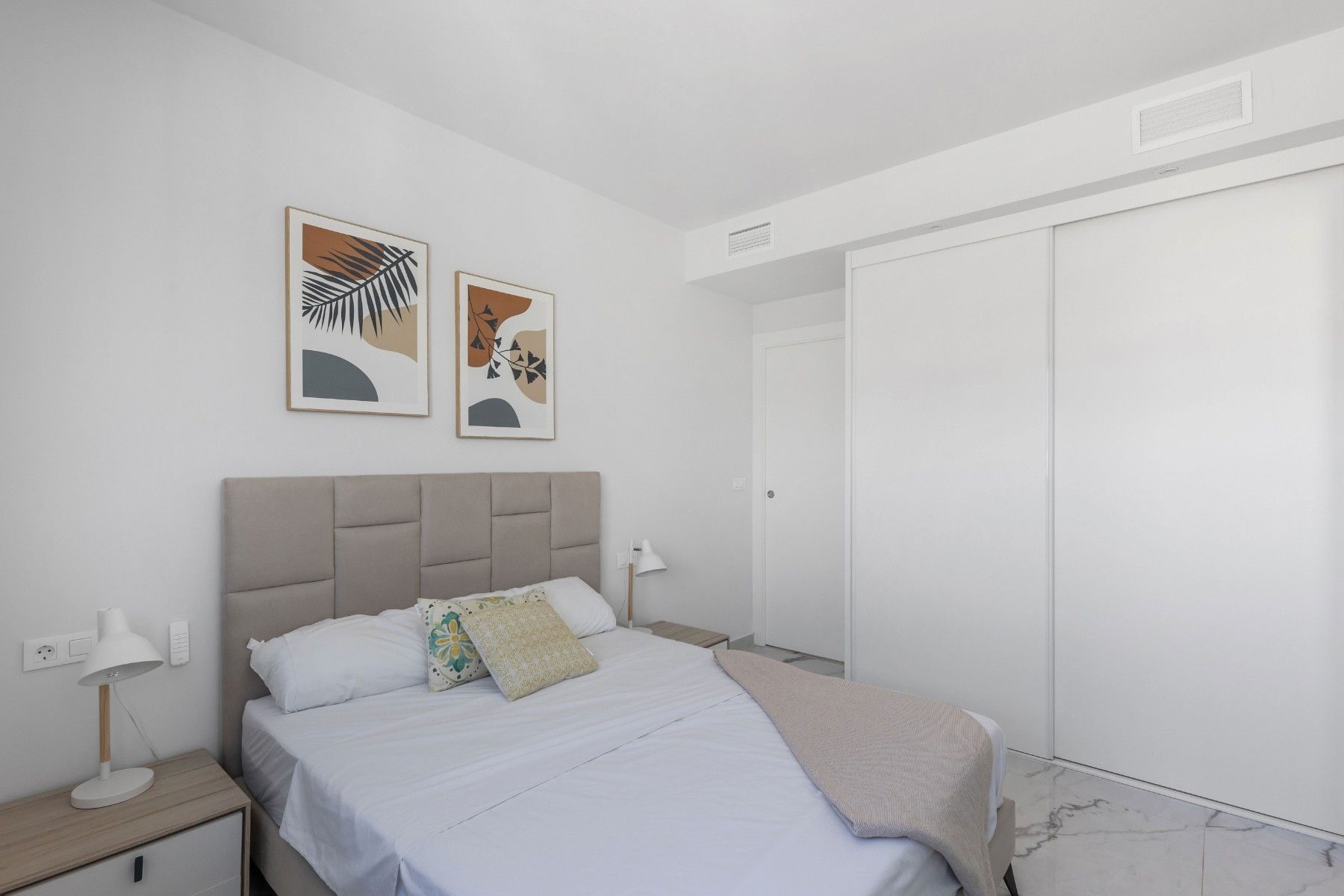Apartamento 2 habitaciones 84m² en venta - Punta Prima - foto 11