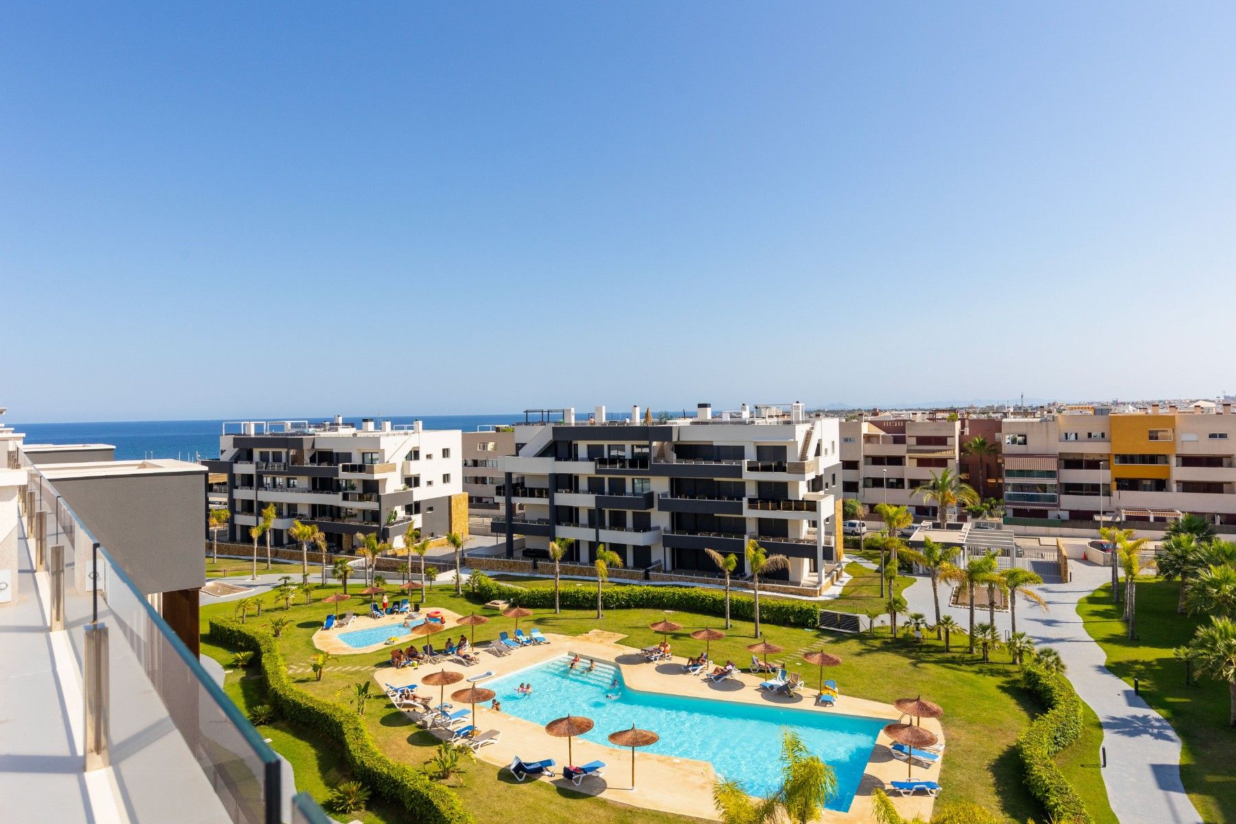 Apartamento 2 habitaciones 84m² en venta - Punta Prima - foto 17