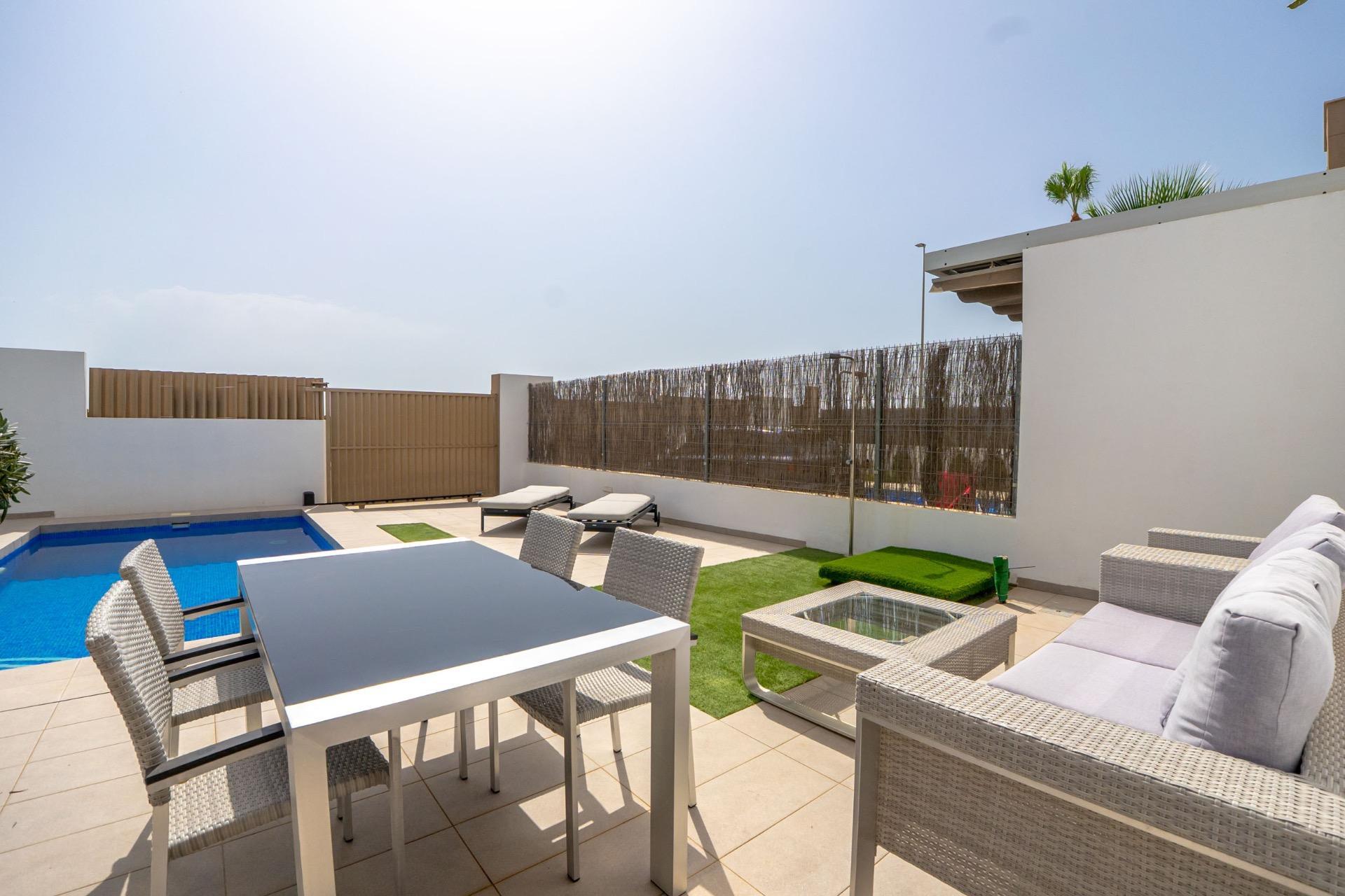 Villa 3 habitaciones 178m² en venta - Urbanizaciones - foto 8