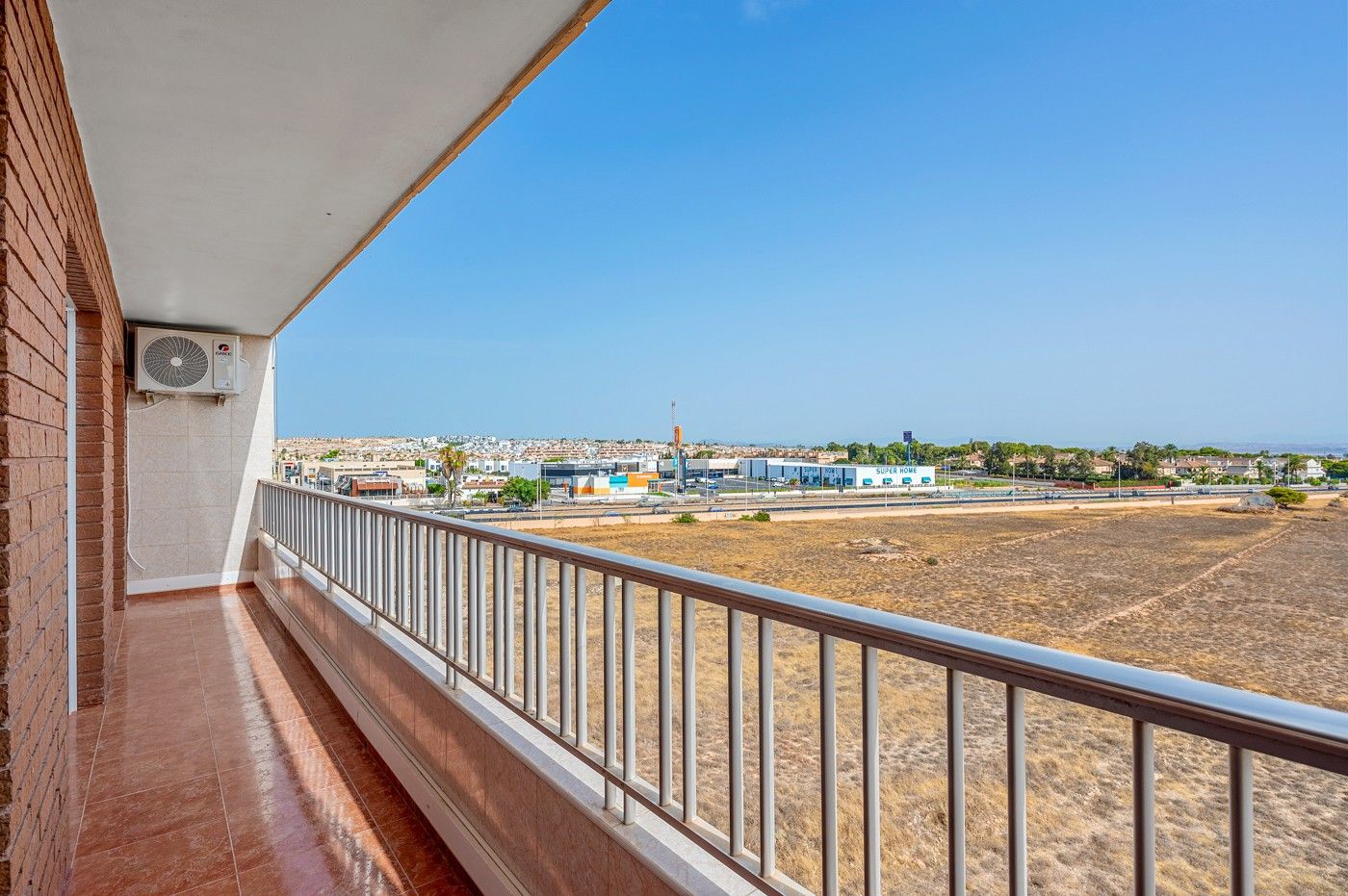 Ático 2 habitaciones 70m² en venta - Punta Prima - foto 4
