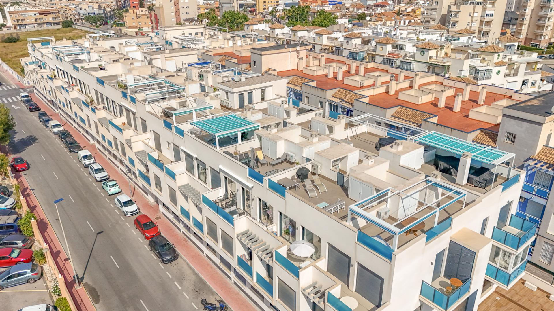 Ático 1 habitación 40m² en venta - Estacion de autobuses - foto 4