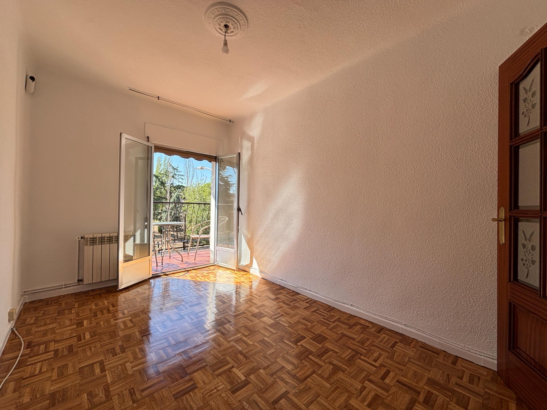 Carabanchel, Muy bien ubicado, Piso 3 DORM. Muy luminoso con terraza