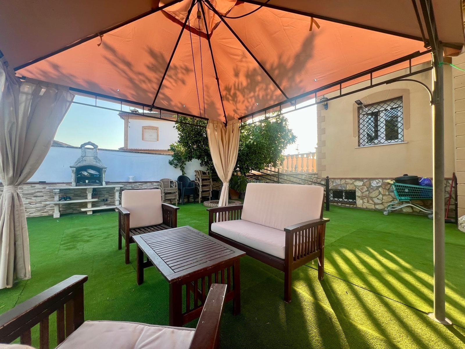 E.  ¡Gran oportunidad! Vivienda con terreno, piscina y negoc - foto 21