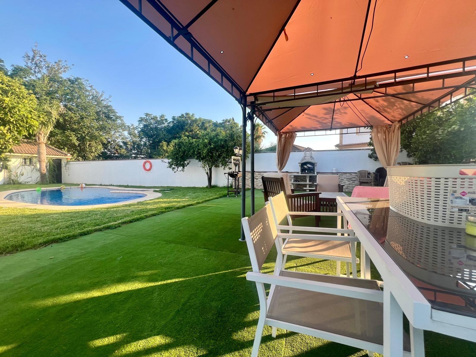 E.  ¡Gran oportunidad! Vivienda con terreno, piscina y negoc - foto 22
