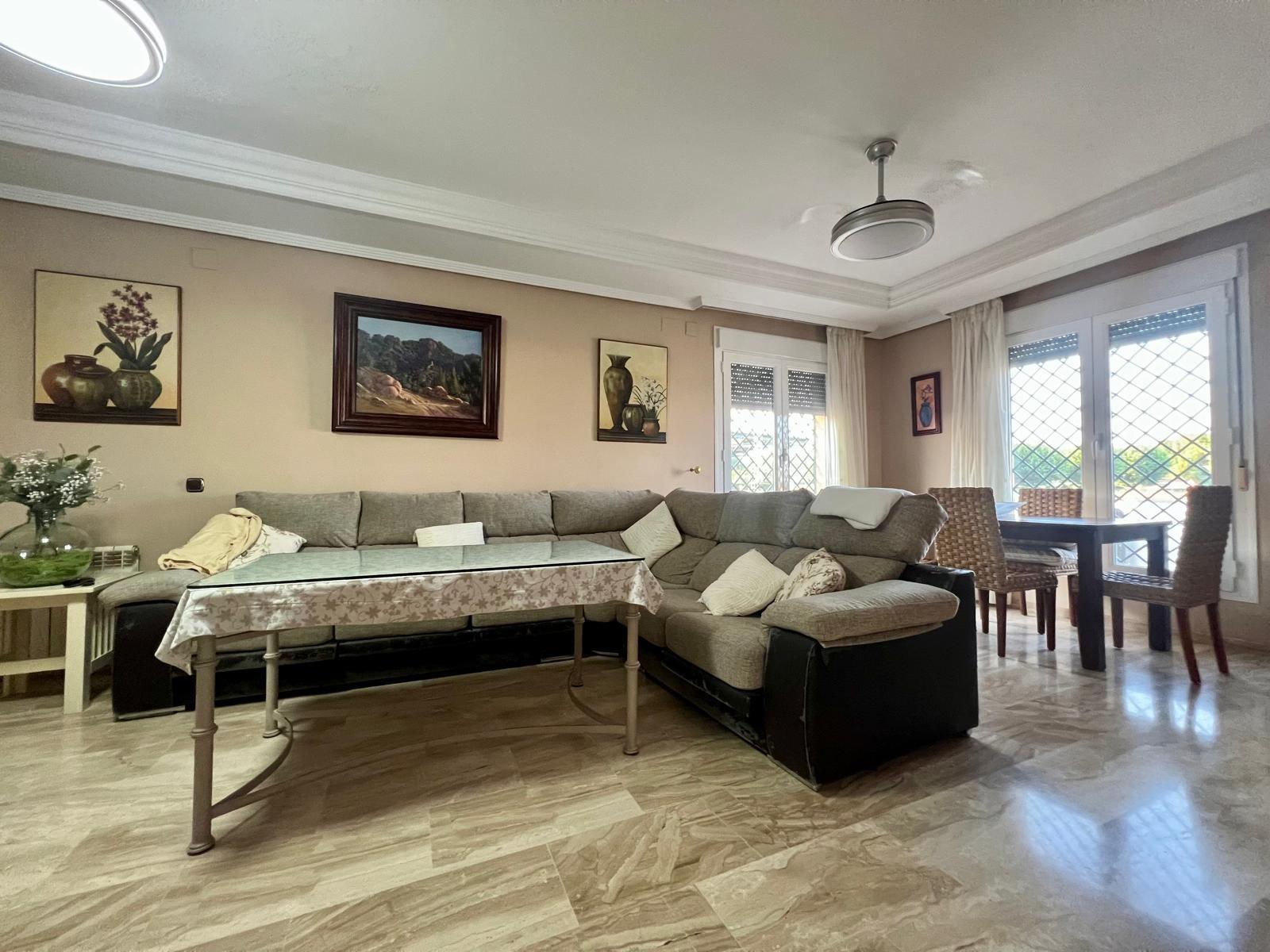 E.  ¡Gran oportunidad! Vivienda con terreno, piscina y negoc - foto 44