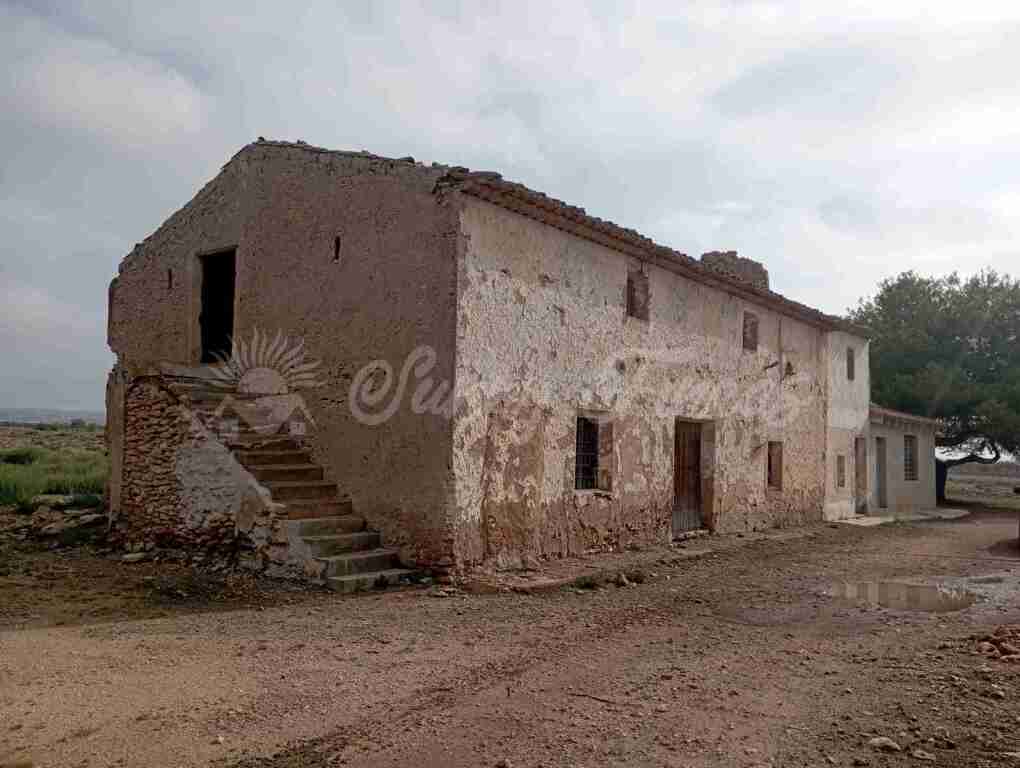 Casa de campo-Masía en Venta en Yecla Murcia