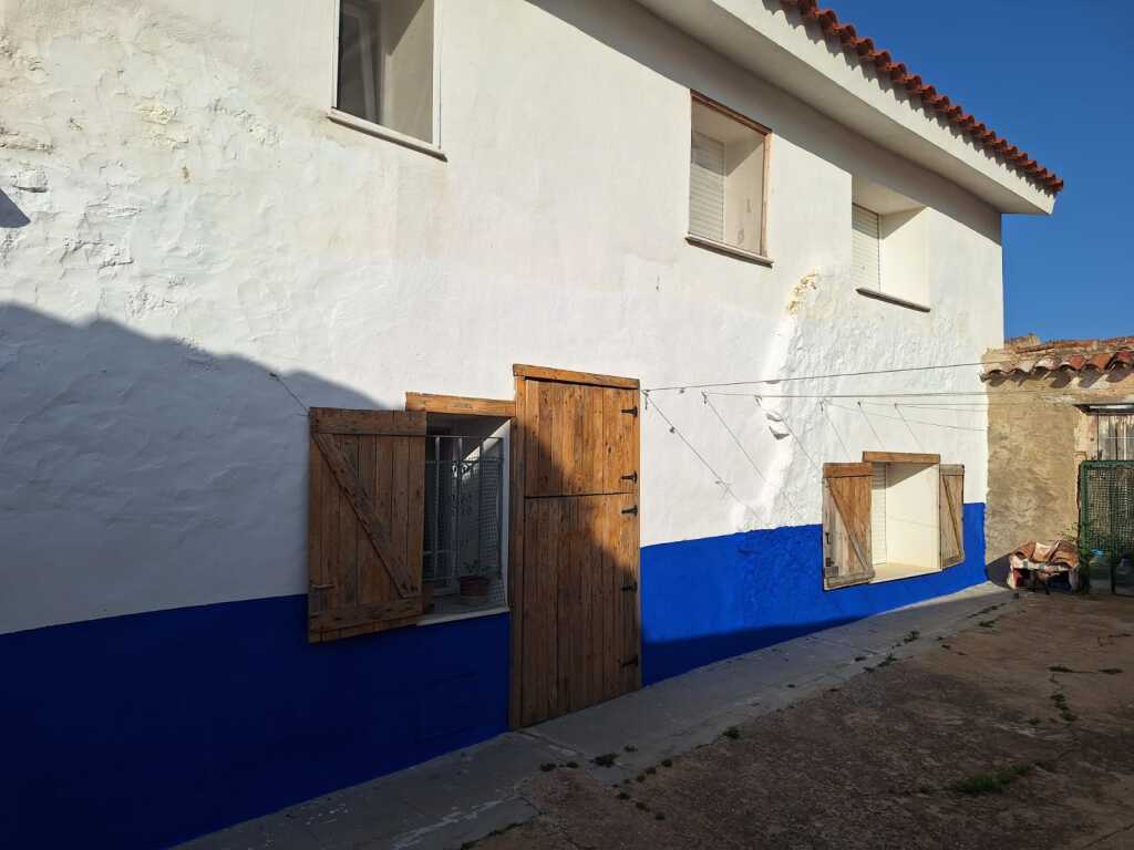 Casa de pueblo en Venta en Higueruela Albacete - foto 2