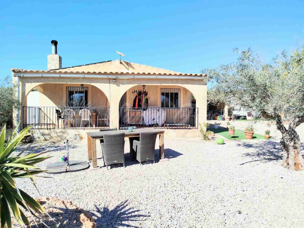 Casa de campo-Masía en Venta en Caudete Albacete