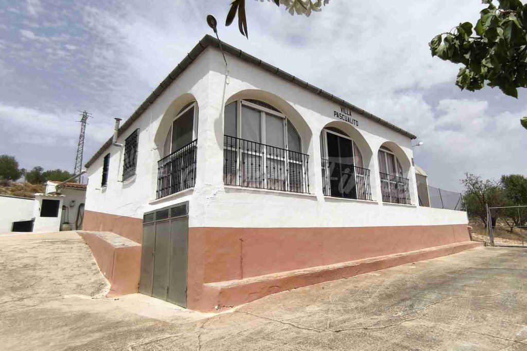 Casa de campo-Masía en Venta en Montealegre Del Castillo Albacete