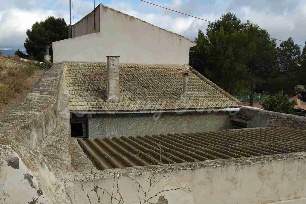 Casa de campo-Masía en Venta en Cava, La Alicante - foto 2