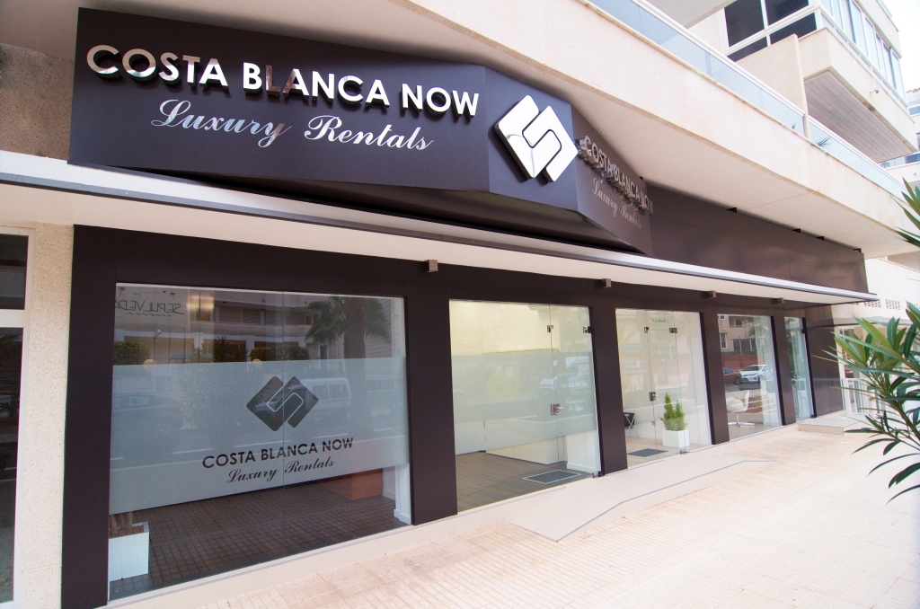 Local comercial en Alquiler en Albir Alicante - foto 2