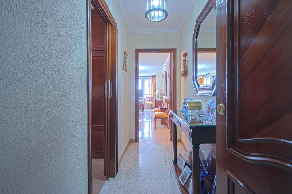 Oportunidad de inversión o vivienda a tu medida en Barriada de los Príncipes