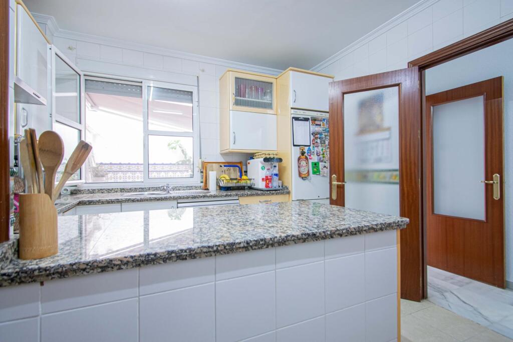 Estupendo piso en el centro de Gelves!!! - foto 12