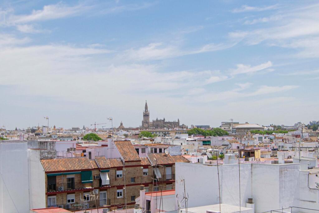 PISO EN VENTA EN PLENO CORAZÓN DE TRIANA - foto 32