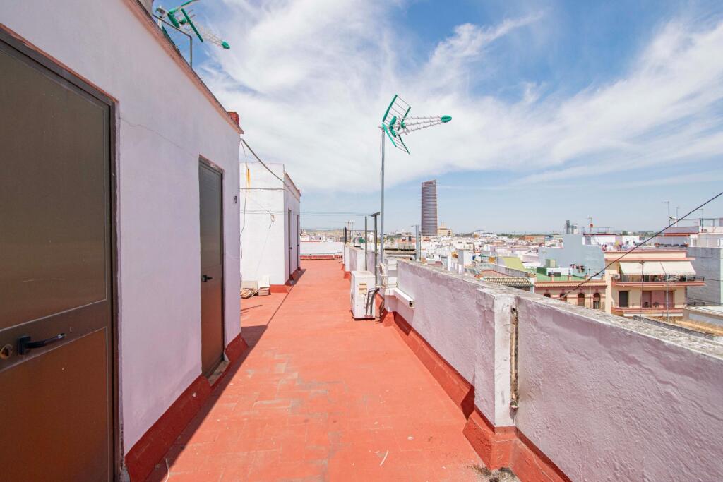 PISO EN VENTA EN PLENO CORAZÓN DE TRIANA - foto 35