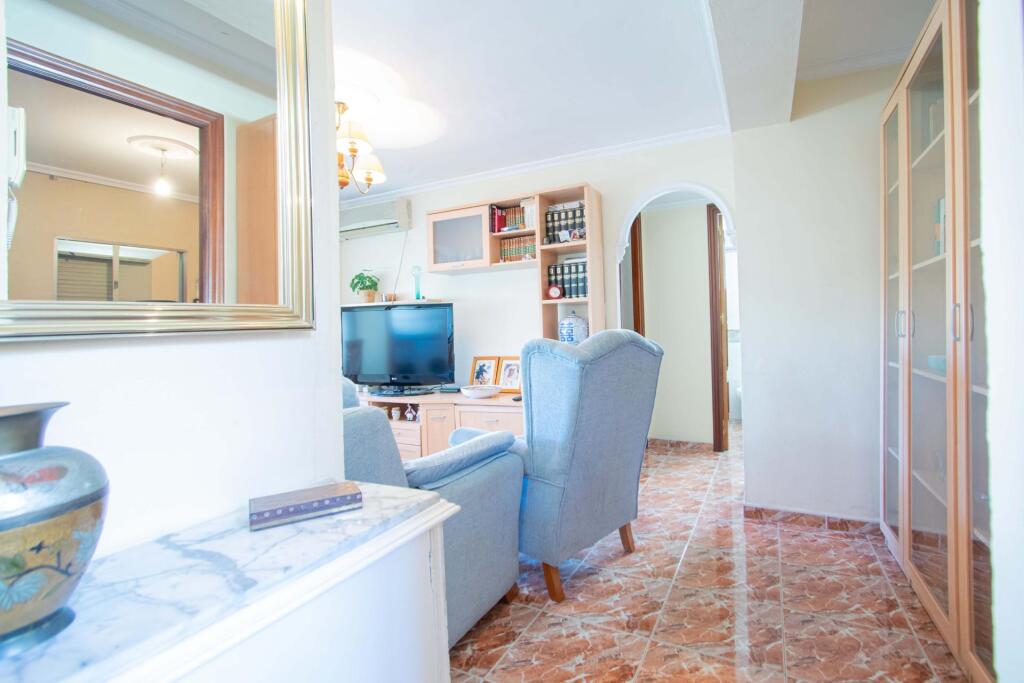Vivienda en venta en buen estado en c/ Relampaguito - foto 2