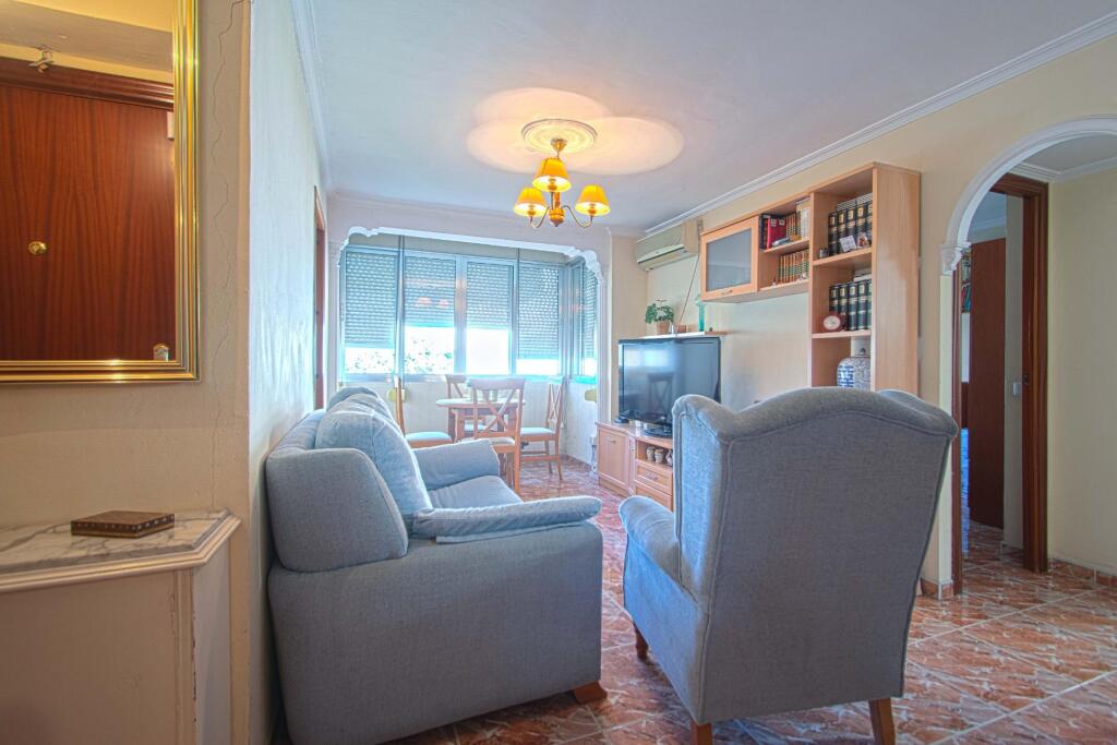 Vivienda en venta en buen estado en c/ Relampaguito - foto 3