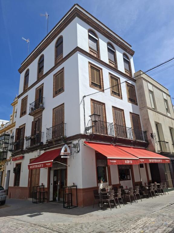 TRASPASO RESTAURANTE ALCOY 10 (CALLE TEODOSIO)