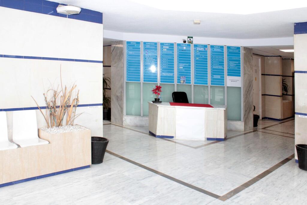 Oficina en Venta en Sevilla Sevilla - foto 3