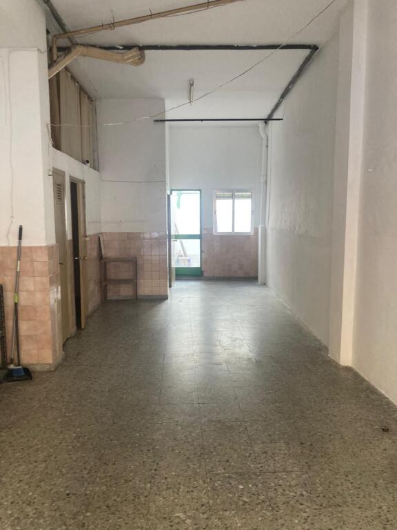 LOCAL COMERCIAL EN ALQUILER EN ZONA DOCTOR FEDRIANI - foto 2