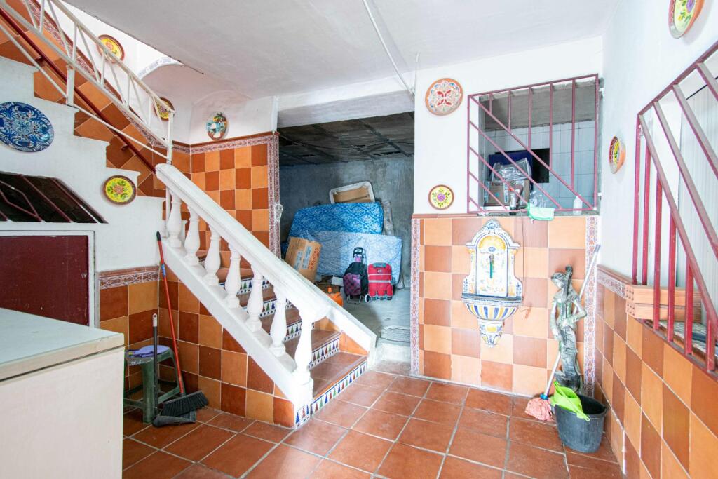 Gran casa de pueblo en el corazón de Tomares!!!! - foto 2