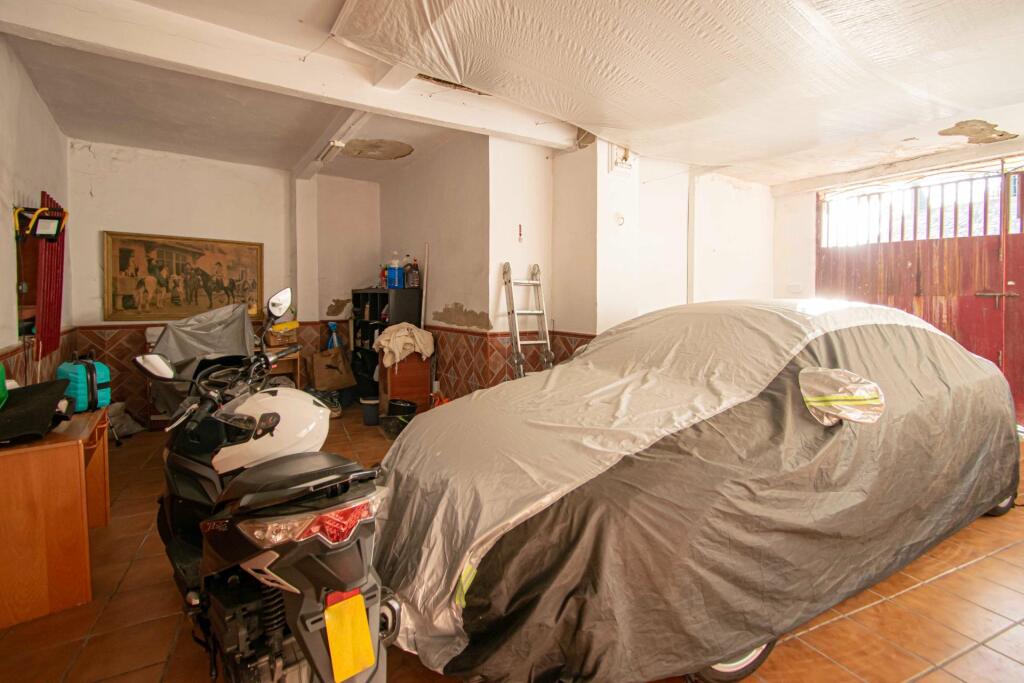 Gran casa de pueblo en el corazón de Tomares!!!! - foto 3