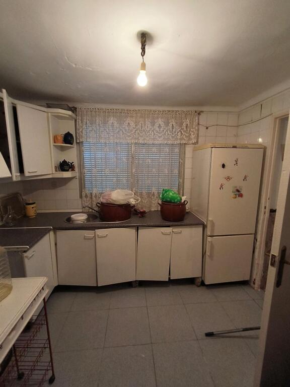 Gran oportunidad, casa de pueblo en el centro del Saucejo!! - foto 4