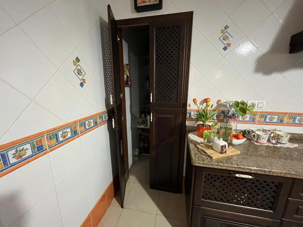 Gran vivienda adosada en Pilas, cerca del Polideportivo Muni - foto 16