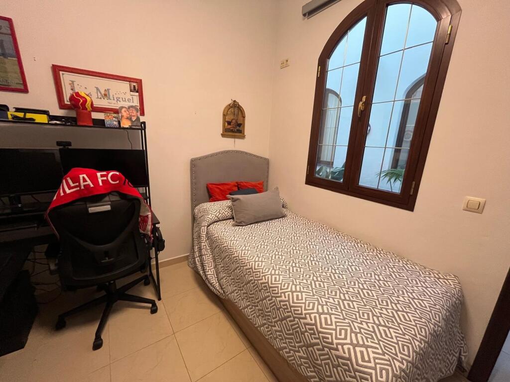 Gran vivienda adosada en Pilas, cerca del Polideportivo Muni - foto 37