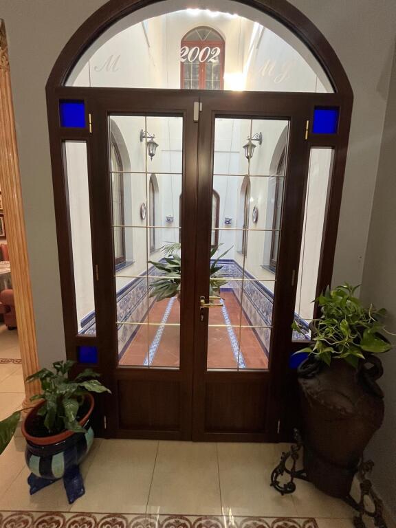 Gran vivienda adosada en Pilas, cerca del Polideportivo Muni - foto 7