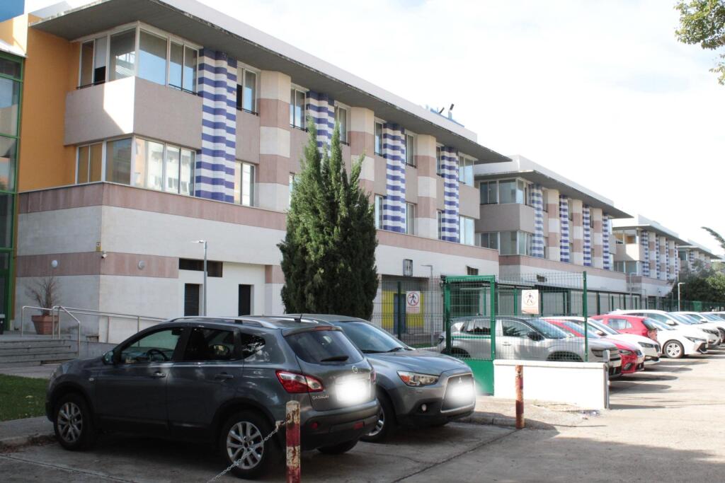 LOCAL 268 m2 en SEVILLA ESTE. Ideal para:  GIMNASIO, CENTRO  - foto 2