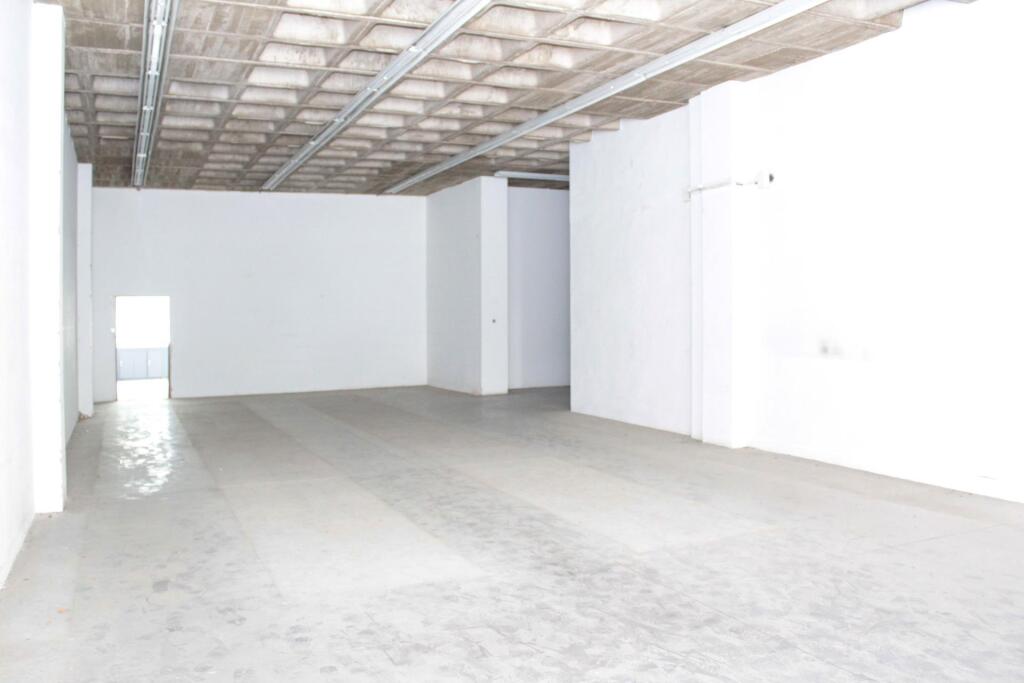LOCAL 268 m2 en SEVILLA ESTE. Ideal para:  GIMNASIO, CENTRO  - foto 20