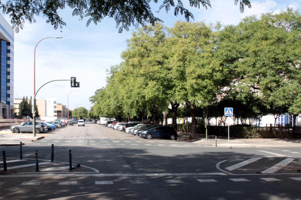 LOCAL 268 m2 en SEVILLA ESTE. Ideal para:  GIMNASIO, CENTRO  - foto 25