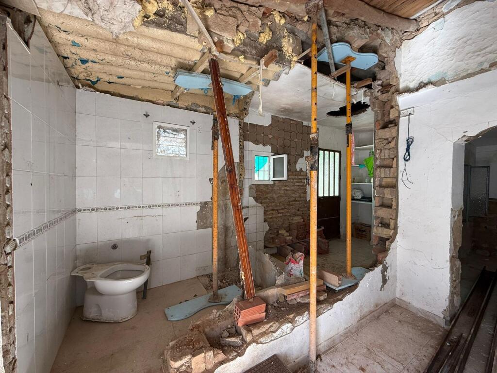 Casa adosada en venta - foto 3