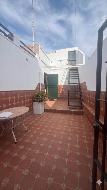 Gran casa en El Pedroso!! - foto 4