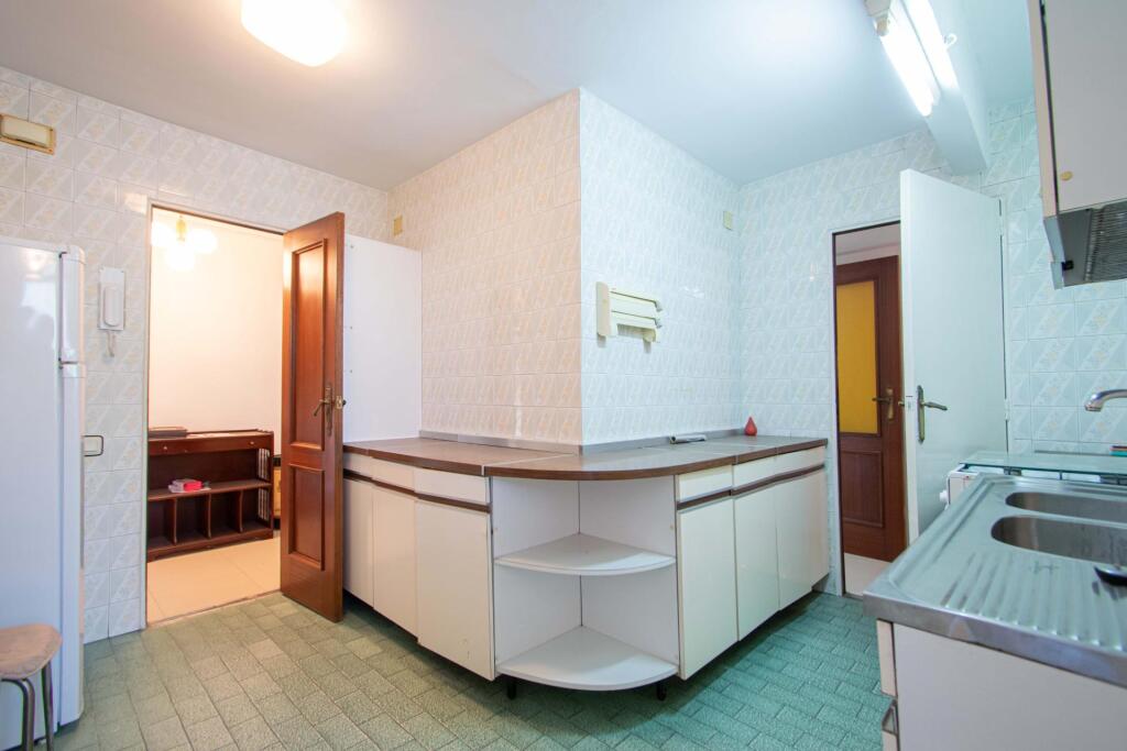 Piso con muchas posibilidades en San Juan de Aznalfarache!!! - foto 11