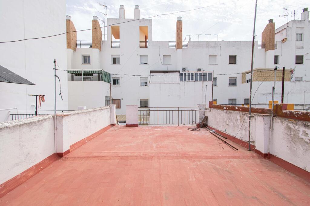 Gran casa en Bellavista con gran potencial!!! - foto 36