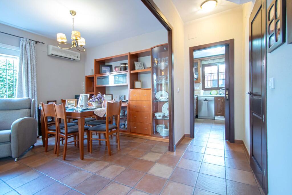 Estupenda vivienda adosada en Mairena del Aljarafe!!! - foto 2